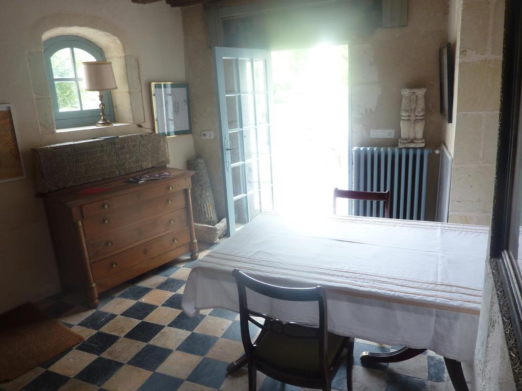 Les Douves Bed & Breakfast Onzain Room photo