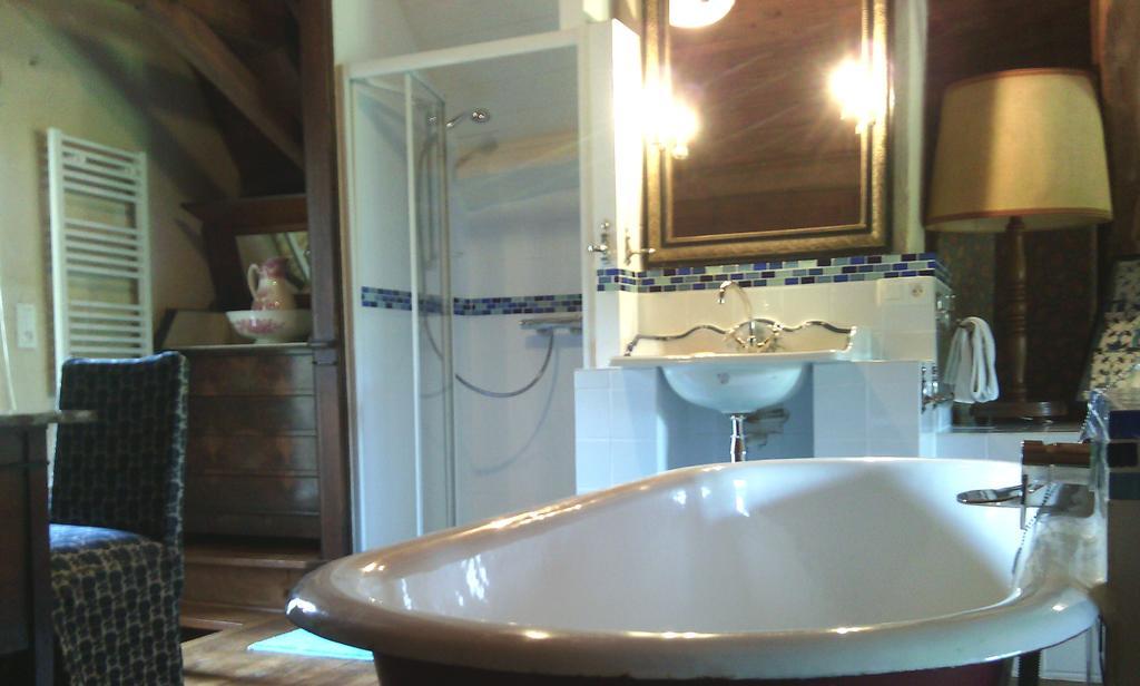Les Douves Bed & Breakfast Onzain Room photo