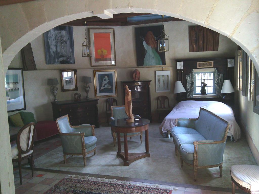Les Douves Bed & Breakfast Onzain Room photo